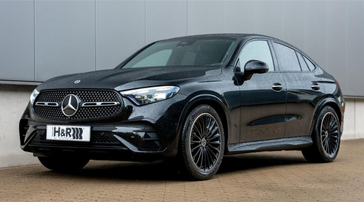 HR-28551-1 H&R Loweringsprings Mercedes GLC Coupe Class C254 CLC including sport package in the group Select car model at DDESIGN Scandinavia AB (HR-28551-1)