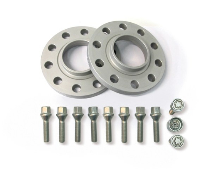 Volkswagen Passat 3BG 1997- (15mm/side) Silver Spacer Kit H&R in the group Select car model / VW / Passat 96-05 / Chassis / Bushings and Rods at DDESIGN Scandinavia AB (HR-55571-15-VW120)