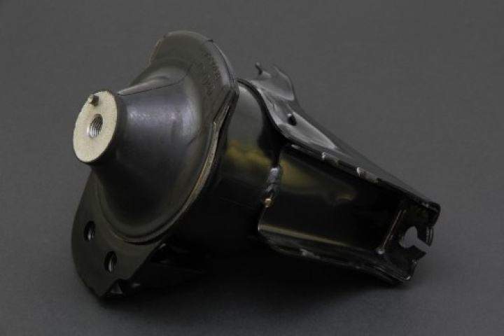 Honda Civic Fd K20 Usdm At/Mt Rear Side Engine Mount(Harden Rubber) 1pc/Set Hardrace in the group Select car model / Honda / Civic FA-FD-FG-FK-FN 06-11 / Tuning / Engine & Gearbox Mounts at DDESIGN Scandinavia AB (HR-7154)