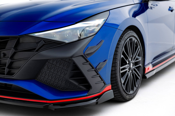 Hyundai Elantra N Mk7 2020-2023 Front Bumper Wings (Canards) Maxton Design in the group Select car model / Hyundai / Elantra / Styling at DDESIGN Scandinavia AB (HY-EL-7-N-CAN1)