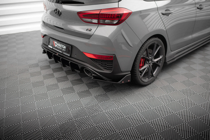 Hyundai I30 N Mk3 Facelift 2020+ Rear Side Splitters V.4 + Flaps Maxton Design in the group Select car model / Hyundai / I30 (PD) 17+ / Styling at DDESIGN Scandinavia AB (HY-I30-3F-N-RSD4G-RSF1B)