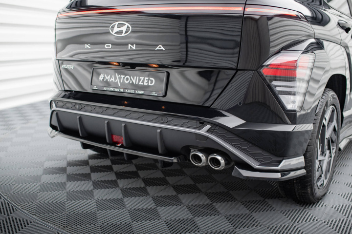 Hyundai Kona N-Line Mk2 2022+ Central Rear Splitter (with Vertical Bars) V.1 Maxton Design in the group Select car model / Hyundai / Kona Mk2 2023+ at DDESIGN Scandinavia AB (HY-KO-2-NLINE-RSD1G-RD1G)