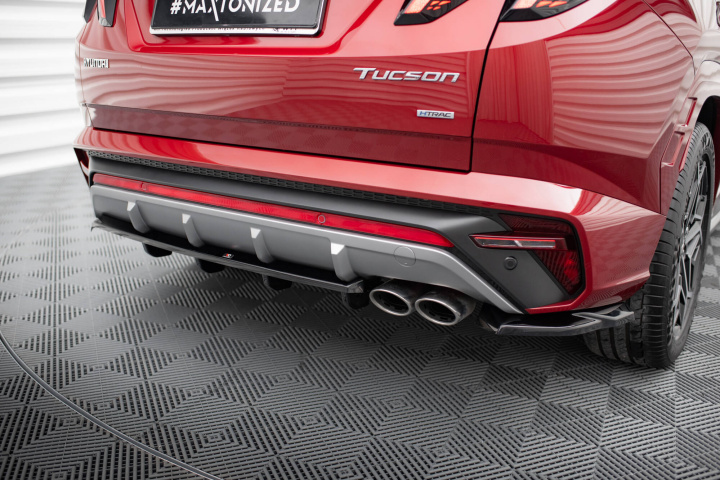 Hyundai Tucson N-Line Mk4 2020+ Central Rear Splitter (With Vertical Bars) Maxton Design in the group Select car model / Hyundai / Tucson at DDESIGN Scandinavia AB (HY-TU-4-NLINE-RSD1G-RD1G)
