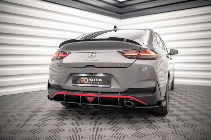 Hyundai I30 Fastback N-Line Mk3 Facelift 2020- Street Pro Rear Side Splitters + Flaps Red + Gloss Flaps Maxton Design in the group Select car model / Hyundai / I30 (PD) 17+ / Styling at DDESIGN Scandinavia AB (HYI303FNLINEFBCNCRS1BRBRS)
