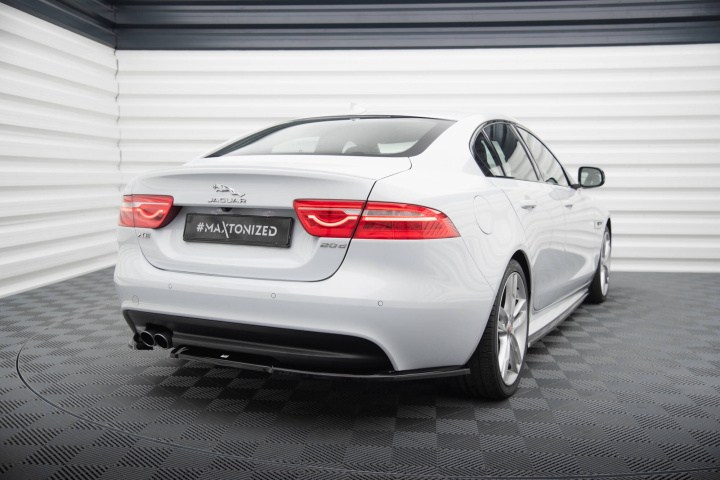 Rear Side Splitters Jaguar Xe R-Sport X760 Maxton Design in the group Select car model / Jaguar / XE (X760) 2015+ at DDESIGN Scandinavia AB (JA-XE-1-RSPORT-RSD1G)