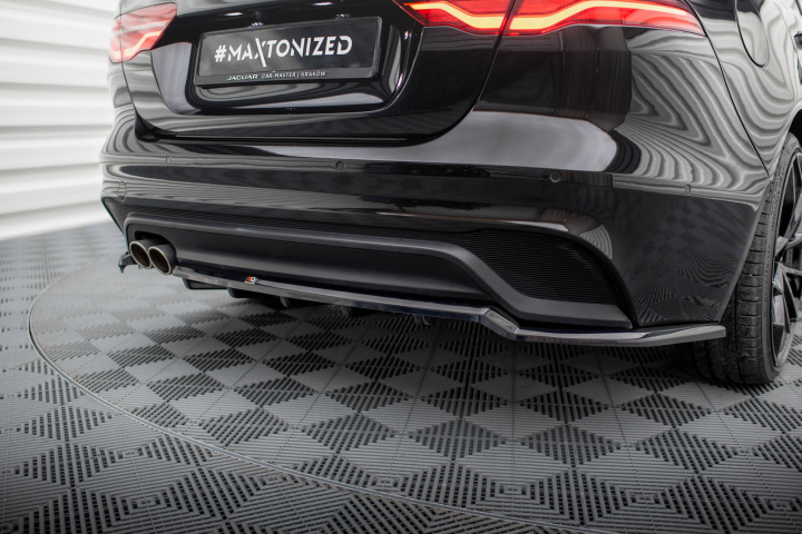 Central Rear Splitter (With Vertical Bars) Jaguar XE X760 Facelift 2019+ Maxton Design in the group Select car model / Jaguar / XE (X760) 2015+ at DDESIGN Scandinavia AB (JA-XE-1F-RSD1G-RD1G)