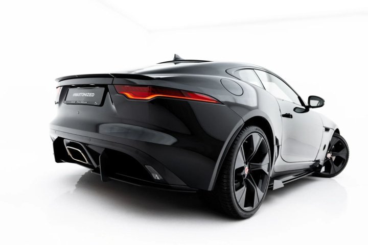 Jaguar F-Type X152 Facelift 2 2020-2024 Street Pro Rear Diffuser Red Maxton Design in the group Select car model / Jaguar / F-Type (X152) 2014+ / Styling at DDESIGN Scandinavia AB (JAFTYPE1F2CNC-RS1BRB)