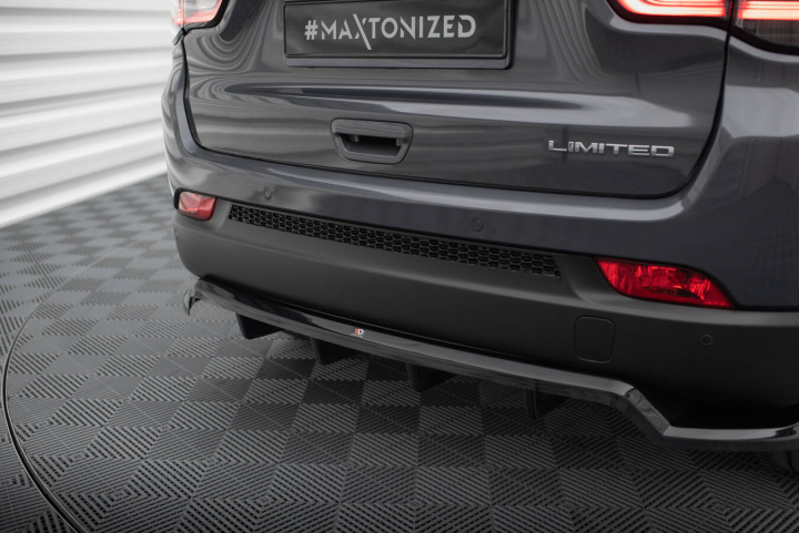 Central Rear Splitter (With Vertical Bars) Jeep Compass Limited Mk2 Facelift Maxton Design in the group Select car model / Jeep / Compass at DDESIGN Scandinavia AB (JE-CO-2-RD1G-RD2G)