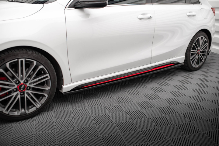 KIA Ceed GT Mk3 2018-2022 Side Skirts Diffusers V.1 Maxton Design in the group Select car model / KIA / Ceed 06+ / Styling at DDESIGN Scandinavia AB (KI-CE-3-GT-SD1G)