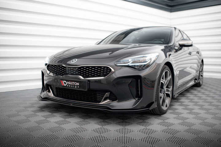 KIA Stinger GT / GT-Line / Standard Mk1 Street Pro Front Splitter + Flaps Maxton Design in the group Select car model / KIA / Stinger / Styling at DDESIGN Scandinavia AB (KIST1GTLINECNC-FD1BFSF1G)