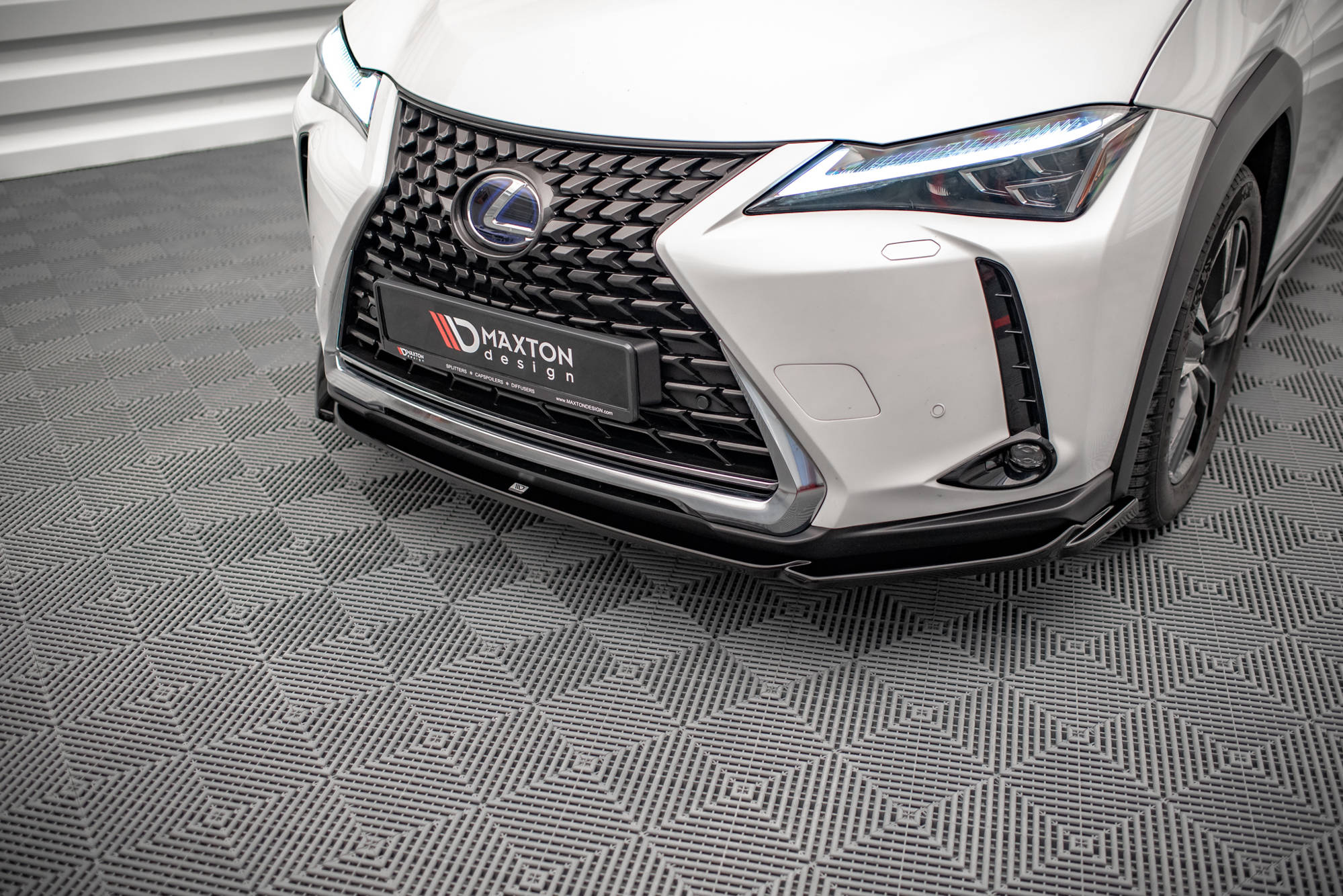 Splitter Ux Design Lexus UX Mk1 2018+ Front Splitter V.1 Maxton Design | DDESIGN