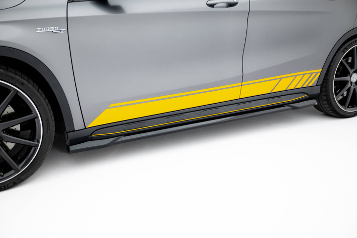 Mercedes-Benz GLA 45 AMG X156 2014-2017 Side Skirts Diffusers V.2 Maxton Design in the group Select car model / Mercedes Benz / GLA-Class 14-20 (X156) / Styling at DDESIGN Scandinavia AB (ME-GLA-156-AMG-SD2G)
