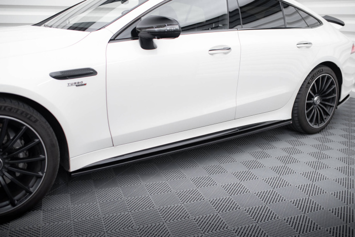 Mercedes-AMG GT 43 4-Door Coupe V8 Styling Package 2018+ Side Skirts Diffusers V.1 Maxton Design in the group Select car model / Mercedes Benz / AMG GT 4-Door Coupe 2018+ (X290) at DDESIGN Scandinavia AB (ME-GT-4D-43-V8-SD1G)