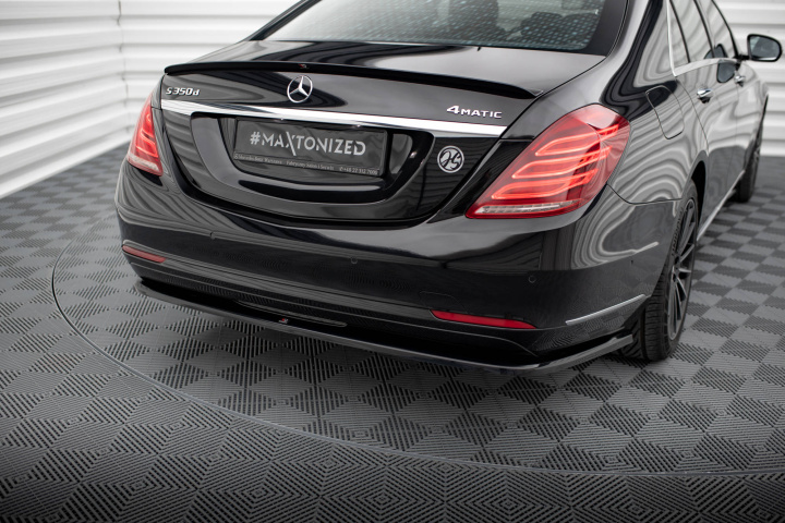 Central Rear Splitter V.1 Mercedes-Benz S W222 Maxton Design in the group Select car model / Mercedes Benz / S-Class 13-20 (W222) at DDESIGN Scandinavia AB (ME-S-222-RD1G)