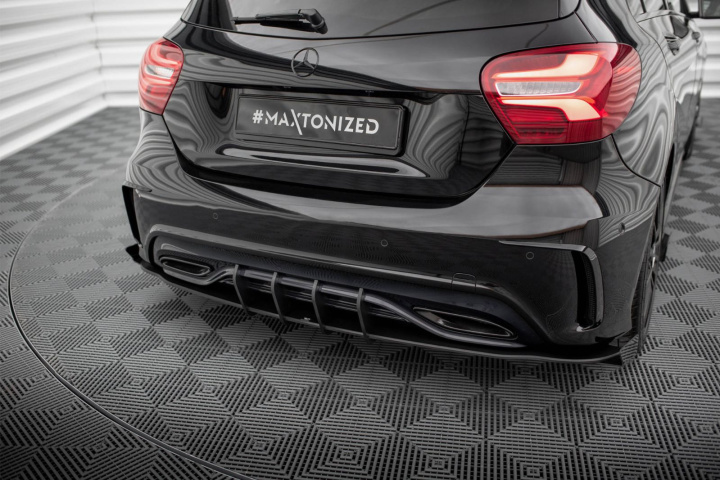 Mercedes-Benz A AMG-Line W176 Facelift 2015-2018 Street Pro Rear Side Splitters + Flaps Red + Gloss Flaps Maxton Design in the group Select car model / Mercedes Benz / A-Class 12-18 (W176) / Styling at DDESIGN Scandinavia AB (MEA176FAMGLINECNCRS1BRBRS)