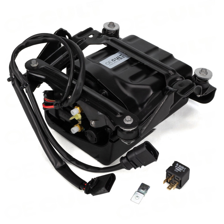 Porsche Panamera 2010-2016 Compressor Compressed-Air System OE-Cult in the group Select car model / Porsche / 970 Panamera 09-16 / OE Parts at DDESIGN Scandinavia AB (OEC-P00468)