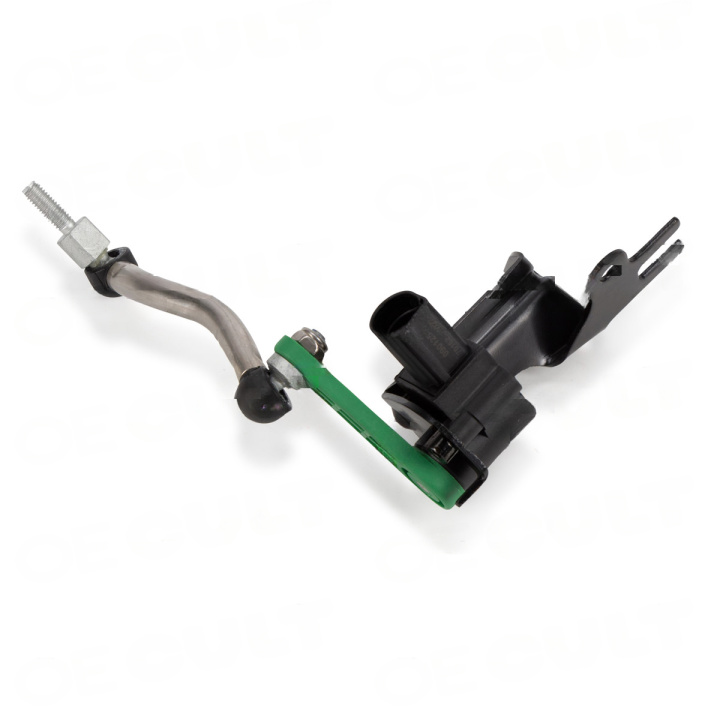 Porsche Macan 95B/95B-2 2014+ Sensor Level Control Front Axle Left OE-Cult in the group Select car model / Porsche / Macan 14+ / OE Parts at DDESIGN Scandinavia AB (OEC-P02070)