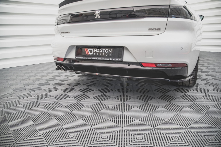 Central Rear Splitter (with vertical bars) Peugeot 508 GT-Line Mk2 Maxton Design in the group Select car model / Peugeot / 508 MK2 2018+ at DDESIGN Scandinavia AB (PE5082GTLINERD1GRSD1G)