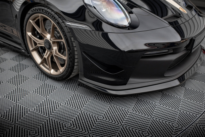 Front Bumper Wings (Canards) Porsche 911 992 Gt3 Maxton Design in the group Select car model / Porsche / 992 2018+ at DDESIGN Scandinavia AB (PO-911-992-GT3-CAN1)