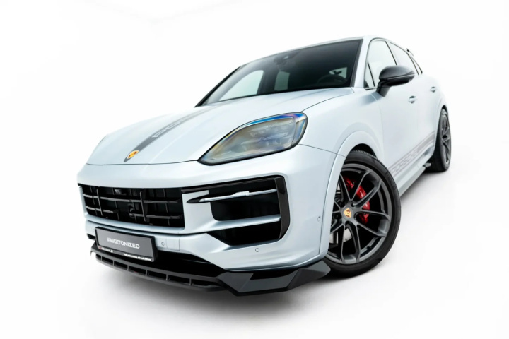 Porsche Cayenne GTS/Turbo Sport/Turbo E-Hybrid GT Coupe Mk3 2025+ Facelift Front Splitter V.1 Maxton Design in the group Select car model / Porsche / Cayenne 10+ / Styling at DDESIGN Scandinavia AB (PO-CAY-3F-C-GT-FD1G-FD1RG)