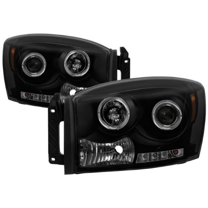 Dodge Ram 1500 06-08 / Ram 2500/3500 06-09 Projector Headlights - LED Halo - LED ( Replaceable LEDs ) - Black Smoke Spyder Auto in the group Select car model / Dodge / Ram 01-08 / Styling at DDESIGN Scandinavia AB (PRO-YD-DR06-HL-BSM)