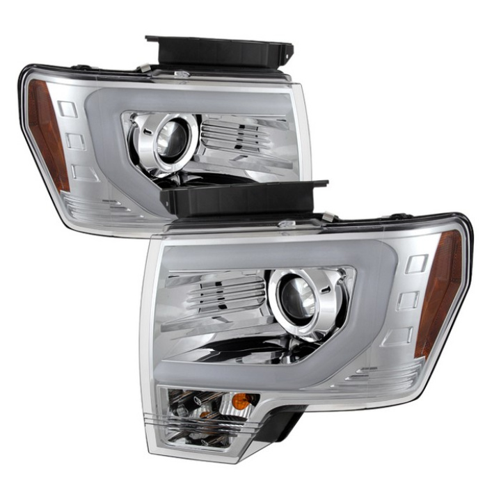 Ford F150 13-14 Projector Headlights - Factory Xenon Model Only Light Bar DRL - Chrome - High/Low D3S (Not Included) Spyder Auto in the group Select car model / Ford / F-150 09-14 / Styling at DDESIGN Scandinavia AB (PRO-YD-FF15013-LBDRL-HID-)