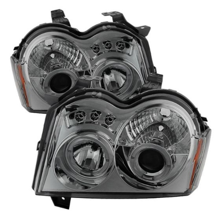 Jeep Grand Cherokee 05-07 Projector Headlights - LED Halo - LED ( Replaceable LEDs ) - Smoke - Spyder Auto in the group Select car model / Jeep / Grand Cherokee WH-WK 2005-2010 / Styling at DDESIGN Scandinavia AB (PRO-YD-JGC05-HL-SMC)
