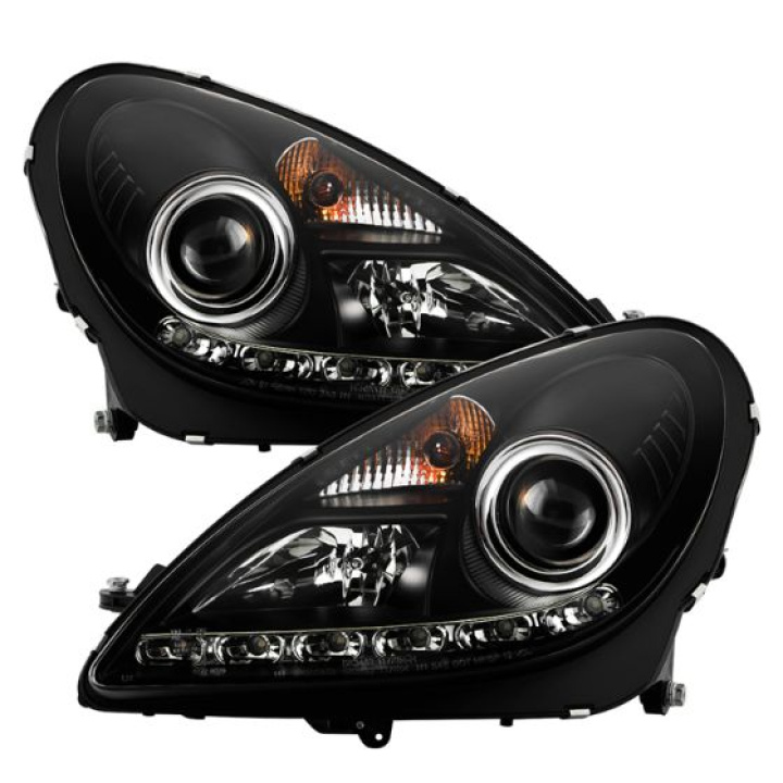 Mercedes Benz SLK 05-10 Projector Headlights DRL - Black Spyder Auto in the group Select car model / Mercedes Benz / SLK-Class 04-11 (R171) / Styling at DDESIGN Scandinavia AB (PRO-YD-MBSLK05-DRL-BK)