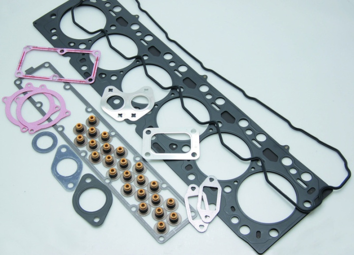 CUMMINS 6.7L 09+UP 4.312\'\' TOP END GASKET KIT Cometic in the group Select car model / Dodge / Ram 09-18 / Tuning / Engine parts at DDESIGN Scandinavia AB (PRO3004T)