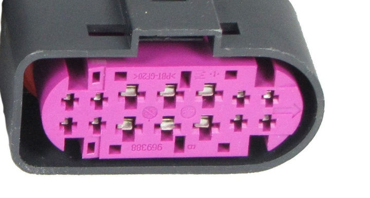 Connector - Checkbox - QCB-C14-0003-B QSP Products in the group Tuning / Electronics / Contacts to checkbox at DDESIGN Scandinavia AB (QCB-C14-0003-B)