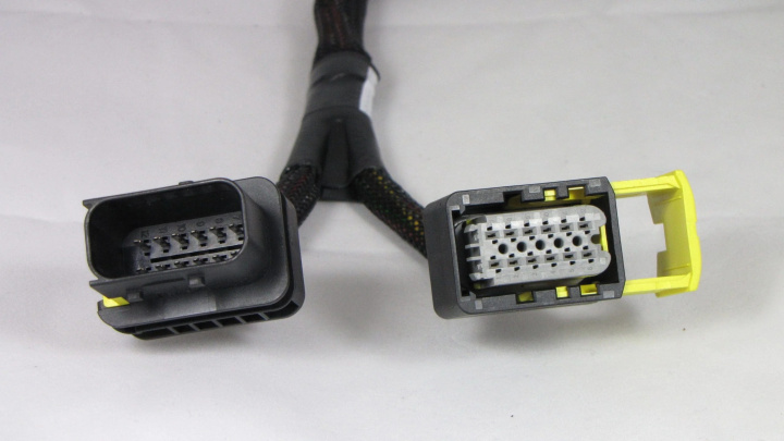 Y-Cable - Checkbox - QCB-Y12-0004 QSP Products in the group Tuning / Electronics / Checkbox Tools at DDESIGN Scandinavia AB (QCB-Y12-0004)