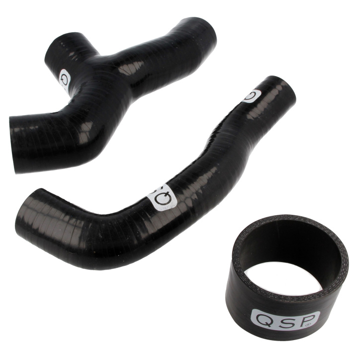 QSP turbo hose - Subaru GD 2.5L - Black in the group Select car model / Subaru / Impreza inkl. WRX - STI 00-07 / Tuning / Intercooler & Pipes at DDESIGN Scandinavia AB (QHSUT-332Z)