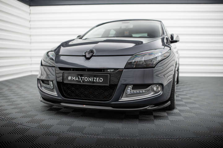Renault Megane GT Mk3 Facelift 2012-2013 Front Splitter V.2 Maxton Design in the group Select car model / Renault / Megane 08-16 / Styling at DDESIGN Scandinavia AB (RE-ME-3-GT-FD2G)