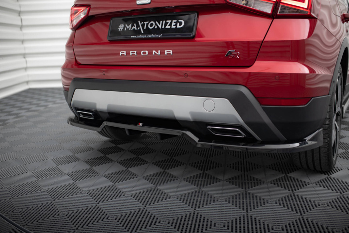 Central Rear Splitter (With Vertical Bars) Seat Arona Fr Mk1 Maxton Design in the group Select car model / Seat / Arona MK1 2017+ at DDESIGN Scandinavia AB (SE-AR-1-FR-RD1G-RD2G)
