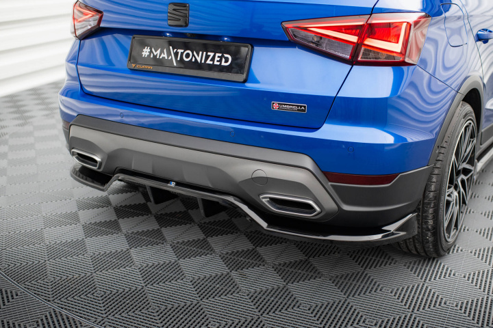 Central Rear Splitter (With Vertical Bars) Seat Arona FR Mk1 Facelift 2021+ Maxton Design in the group Select car model / Seat / Arona MK1 2017+ at DDESIGN Scandinavia AB (SE-AR-1F-FR-RD1G-RD2G)