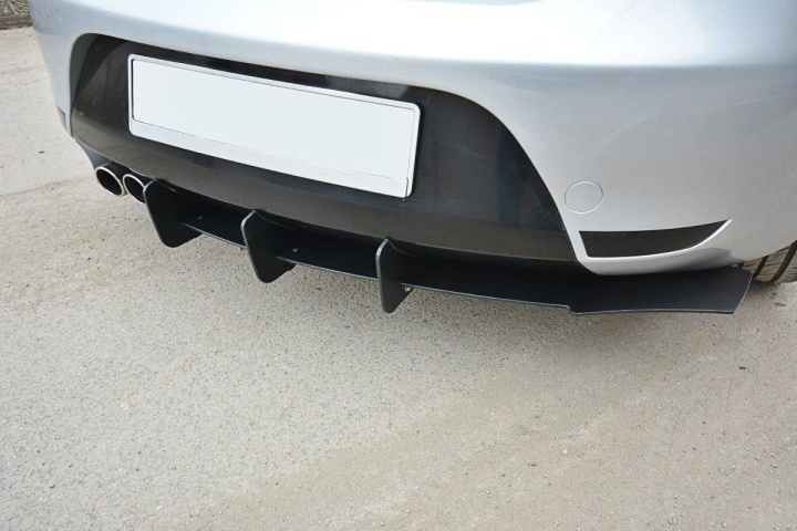 Leon Cupra FR Mk2 2009-2012 Diffuser Maxton Design in the group Select car model / Seat / Leon Mk2 05-11 / Styling / Rear spoiler at DDESIGN Scandinavia AB (SE-LE-2-FR-CNC-RS1A)
