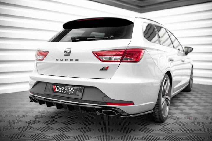 Seat Leon Cupra Sportstourer Mk3 2012-2016 Rear Side Splitters V.2 Maxton Design in the group Select car model / Seat / Leon Mk3 12-20 / Styling at DDESIGN Scandinavia AB (SE-LE-3-CU-ST-RSD2G)