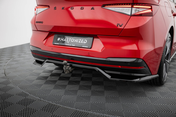 Skoda Enyaq Coupe iV RS 2022+ Central Rear Splitter (With Vertical Bars) V.1 Maxton Design in the group Select car model / Skoda / Enyaq iV 2020+ at DDESIGN Scandinavia AB (SK-EN-1-RS-C-RD1G-RD2G)