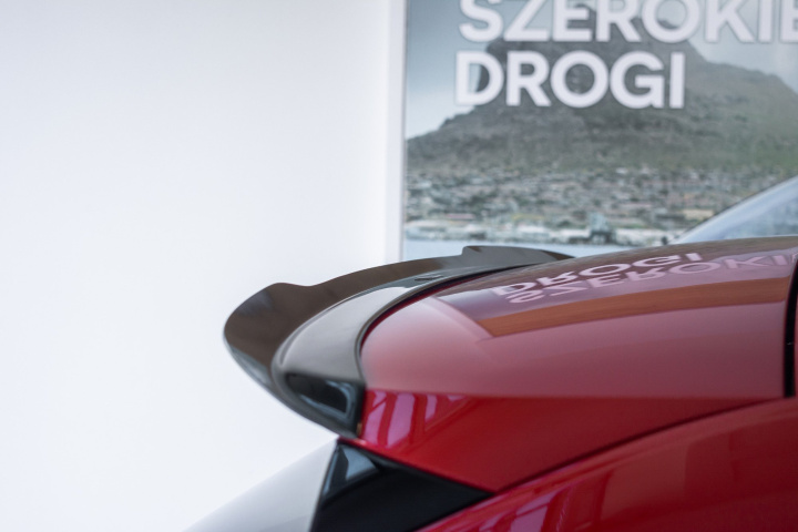 Spoiler Cap Skoda Scala Maxton Design in the group Select car model / Skoda / Scala 2019+ at DDESIGN Scandinavia AB (SK-SC-1-CAP1G)