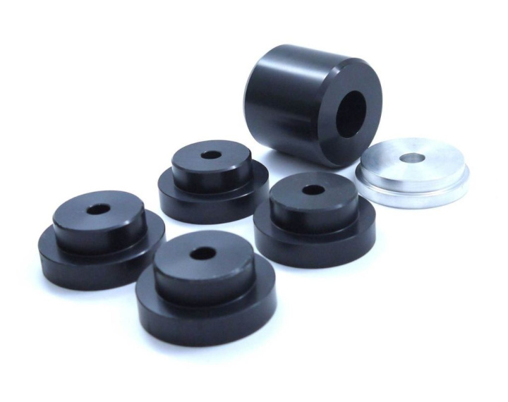 Nissan 350Z/G35 2003-2008 Solid Differential Mount Bushings SPL Parts in the group Select car model / Nissan / 350Z Z33 2003-2009 / Chassis / Bushings at DDESIGN Scandinavia AB (SPL-SDBS-Z33)