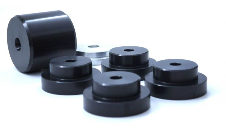 Nissan 370Z/G35/G37 Solid Differential Mount Bushings SPL Parts in the group Select car model / Nissan / 370Z Z34 2008-2020 / Chassis / Bushings at DDESIGN Scandinavia AB (SPL-SDBS-Z34)