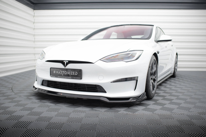 Tesla Model S Plaid Mk1 Facelift 2021+ Front Splitter v.2 Maxton Design in the group Select car model / Tesla Motors / Tesla Model S 2012+ at DDESIGN Scandinavia AB (TE-MODELS-1F2-PL-FD2G)