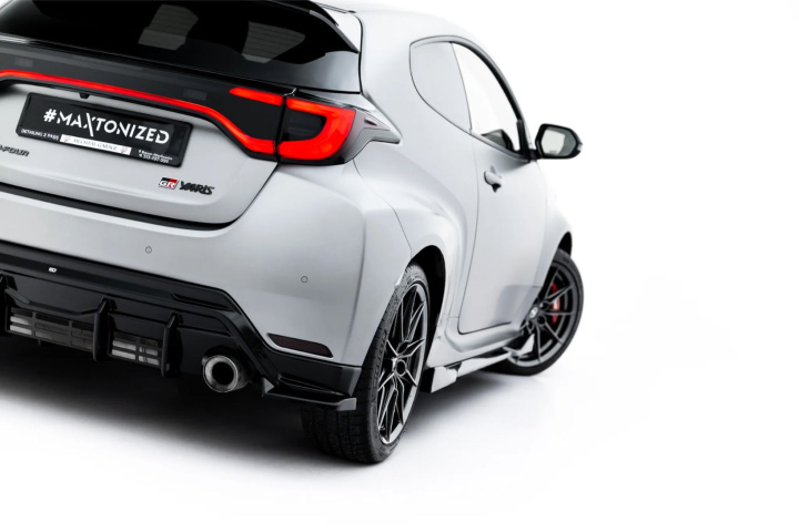 Toyota GR Yaris Mk4 Facelift 2024- Rear Side Splitters V.3 Maxton Design in the group Select car model / Toyota / GR Yaris 2020+ / Styling at DDESIGN Scandinavia AB (TO-YA-4F-GR4-RSD3G)