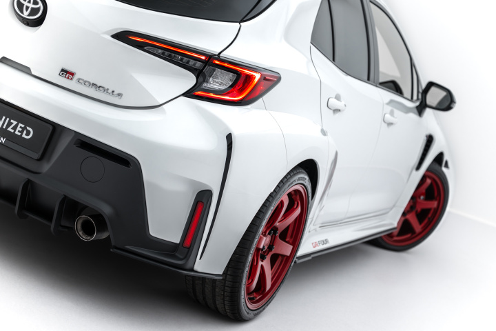 Street Pro Rear Side Splitters Toyota GR Corolla Mk12 in the group Select car model / Toyota / GR Corolla 2022+ at DDESIGN Scandinavia AB (TOCO12GR4CNC-RSD1B)