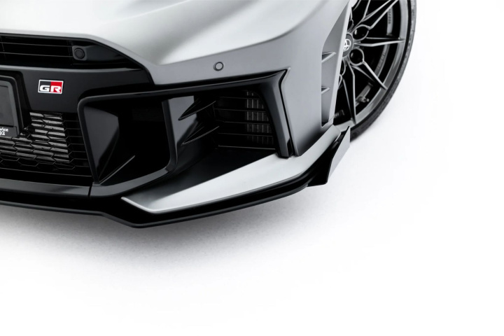 Toyota GR Yaris Mk4 Facelift 2024- Front Flaps Flaps Maxton Design in the group Select car model / Toyota / GR Yaris 2020+ / Styling at DDESIGN Scandinavia AB (TOYA4FGR4CNC-FSF1G)