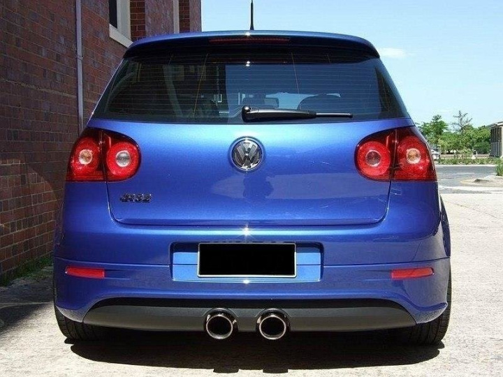 VW GOLF V R32 2003-2009 REAR VALANCE (with 2 exhaust holes, for R32 exhaust) Maxton Design in the group Select car model / VW / Golf 5 03-09 / Styling at DDESIGN Scandinavia AB (VW-GO-5-R32-R2A)