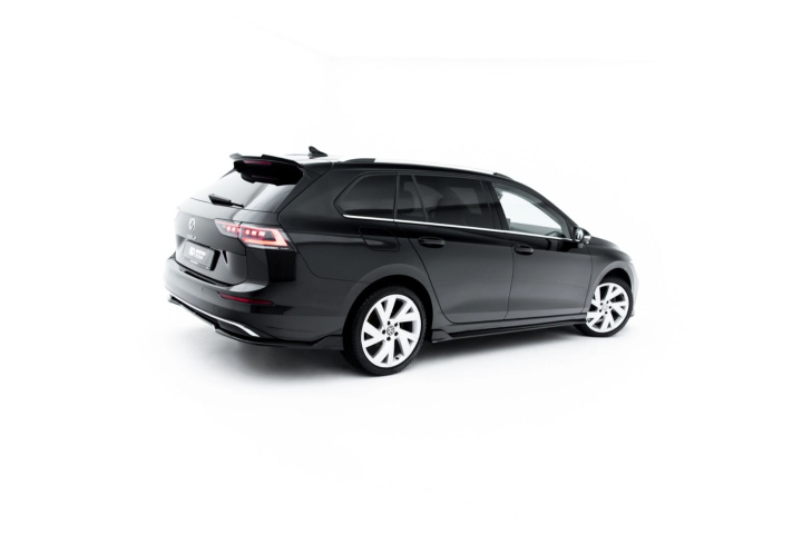 Volkswagen Golf Variant Mk8 Facelift 2024- Side Skirts Diffusers Maxton Design in the group Select car model / VW / Golf 8 Standard 19+ at DDESIGN Scandinavia AB (VW-GO-8F-VA-SD1G)