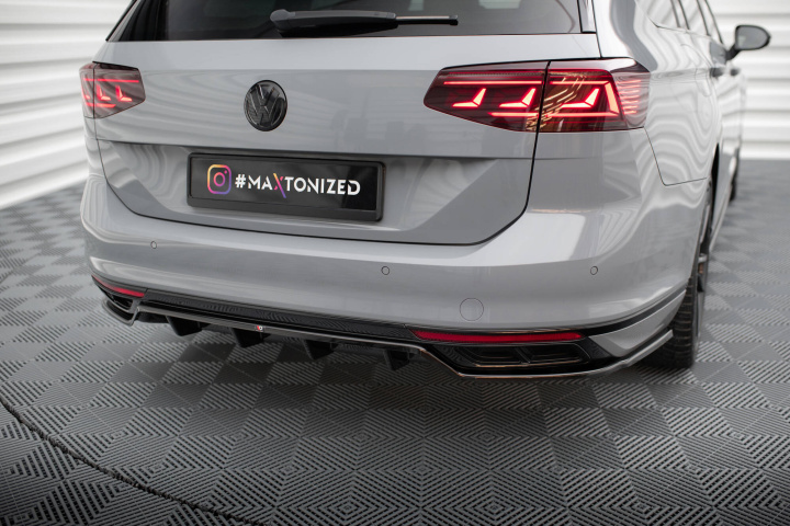 Central Rear Splitter (with Vertical Bars) Volkswagen Passat R-Line B8 Facelift Maxton Design in the group Select car model / VW / Passat B8 14-24 / Styling at DDESIGN Scandinavia AB (VW-PA-B8F-RLINE-RD1G-RD2G)