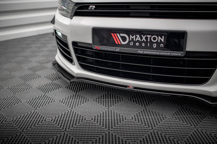 Front Splitter V.4 Volkswagen Scirocco R Mk3 Maxton Design in the group Select car model / VW / Scirocco 08-17 / Styling at DDESIGN Scandinavia AB (VW-SC-3-R-FD4G)