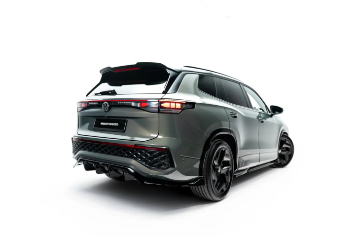 Volkswagen Tayron Mk1 2024- Rear Splitter (with vertical bars) Maxton Design in the group Select car model / VW / Tayron 24+ at DDESIGN Scandinavia AB (VW-TAY-1-RLINE-RD1G-RD2G)